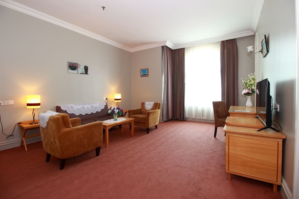 GRAND KAMPAR HOTEL 35/56