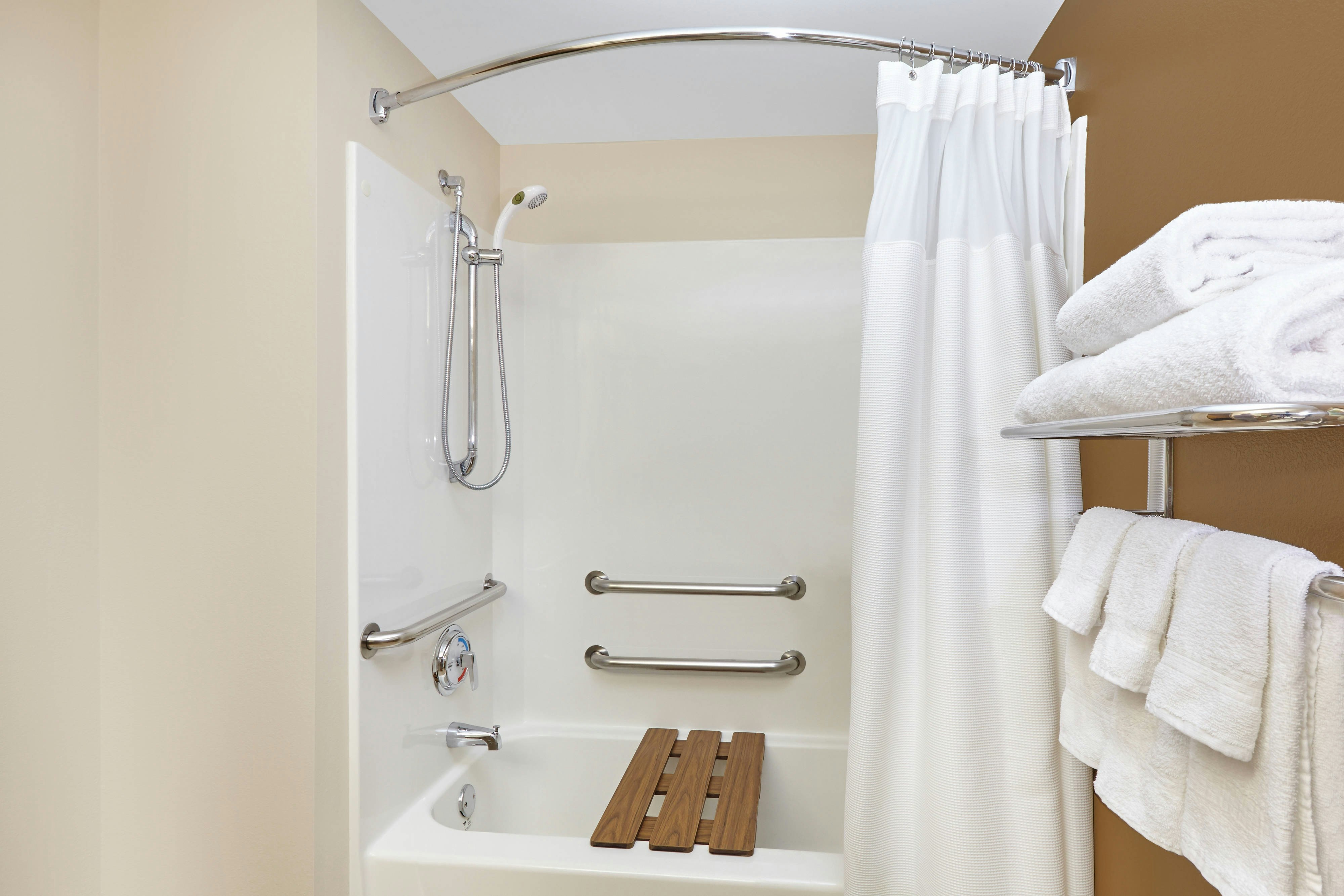 غرفة، Fairfield Inn Suites Chicago Lombard 4/4