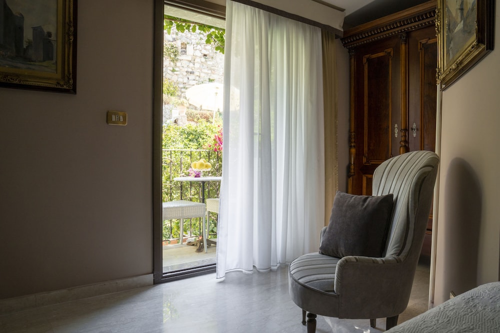 Villa Taormina 56/79