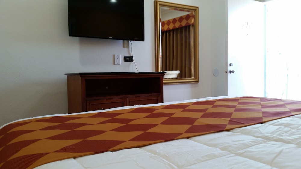 Kona Inn Motel Anaheim 13/42