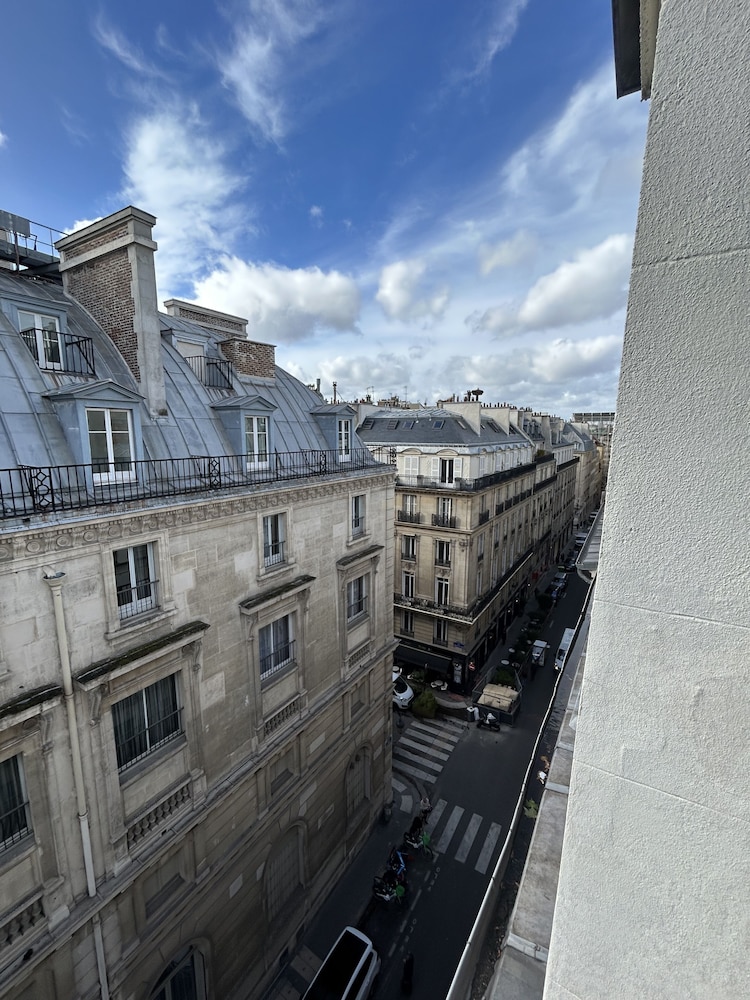 Hotel Du Continent 2/65