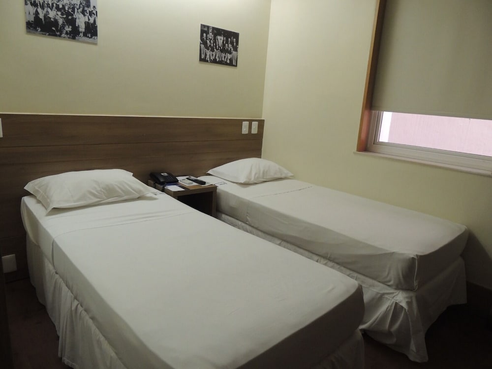 SUPERIOR, TWIN BEDS
