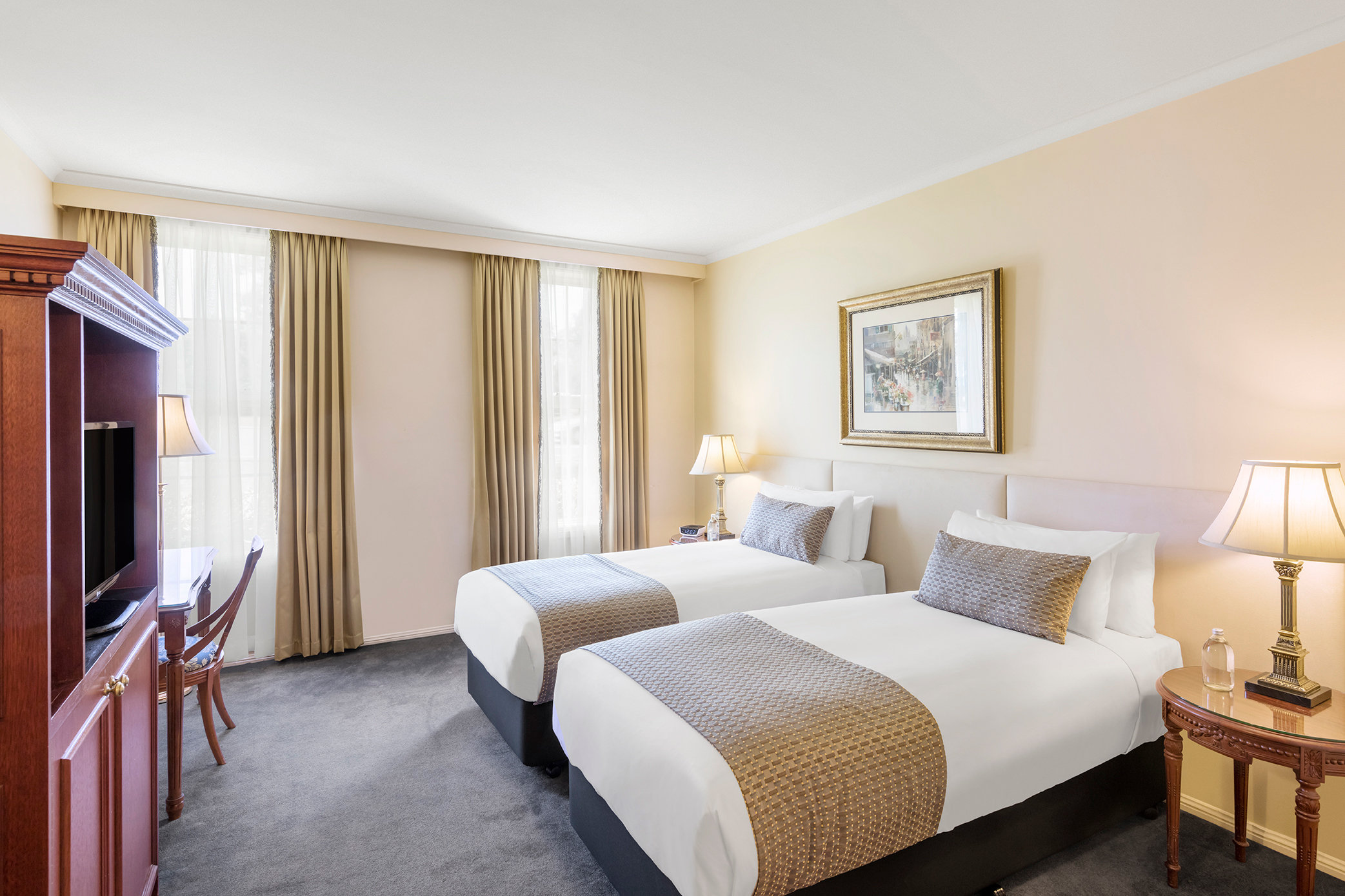 Canterbury International Hotel 9/19