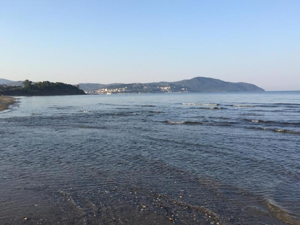 Medea Beach Resort 32/50
