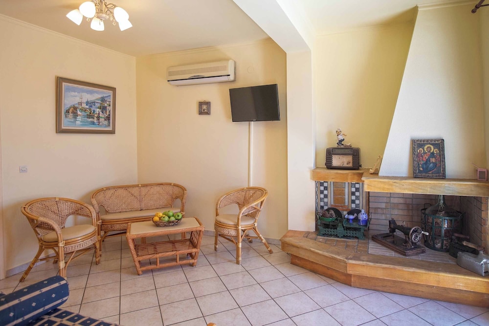 Garbis Villas 30/50