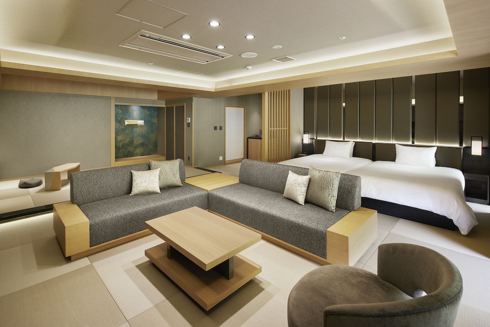 Hotel Hatsuhana 38/55