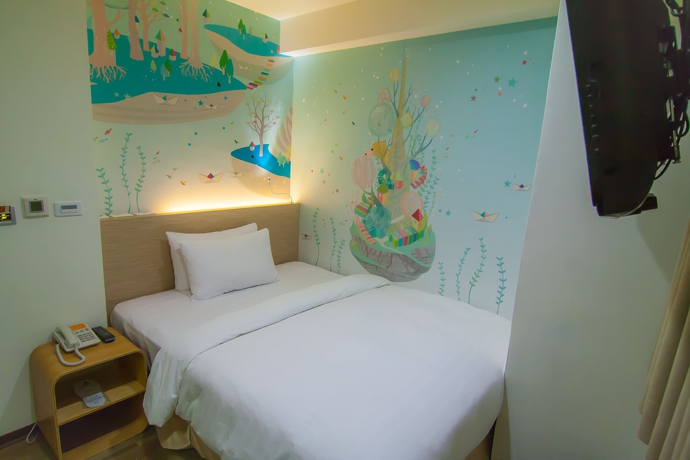 Economy, Single, Single Bed