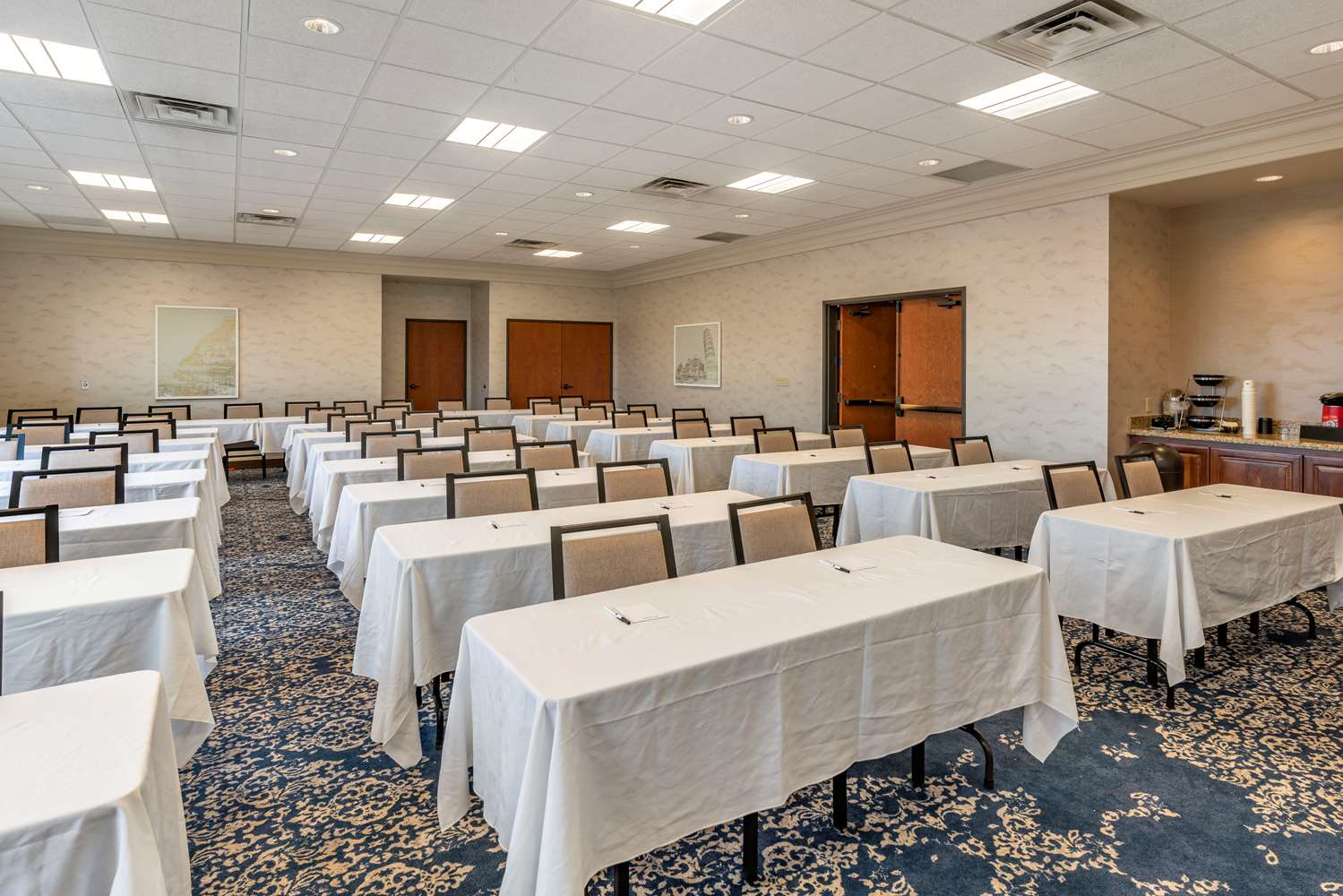 Best Western Premier Pasco Inn & Suites 56/64