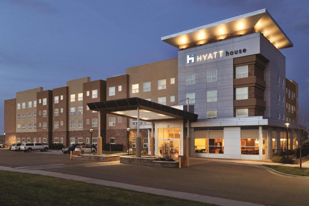 Hyatt House Denver Airport in DENVER - CO