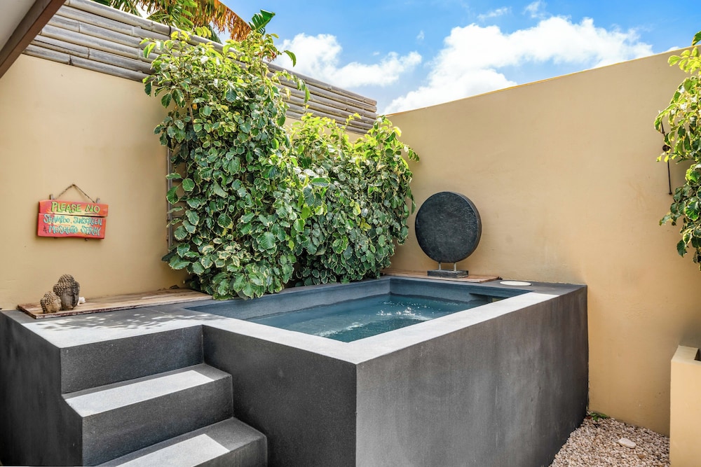 Bamboo Bonaire Boutique Resort 21/50