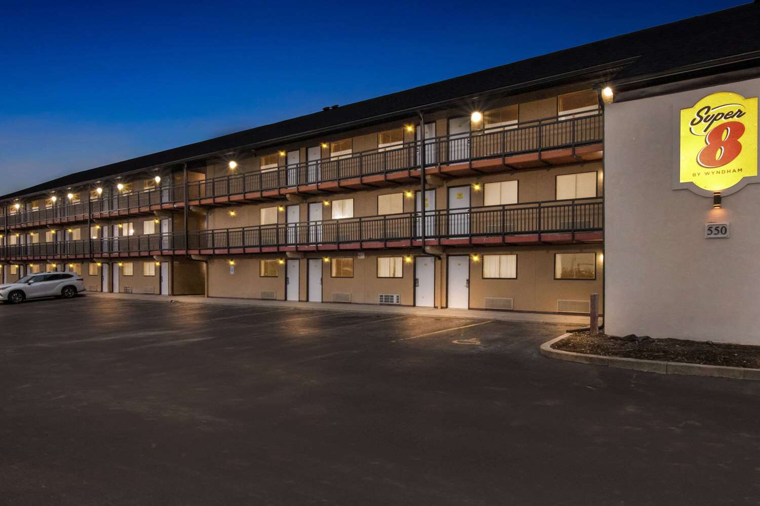 Super 8 by Wyndham Vandalia/Dayton International Airport OH 3/15