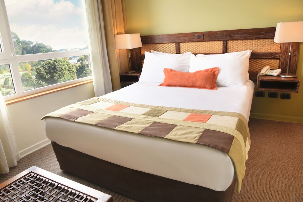 Hotel Solace Puerto Varas 16/46