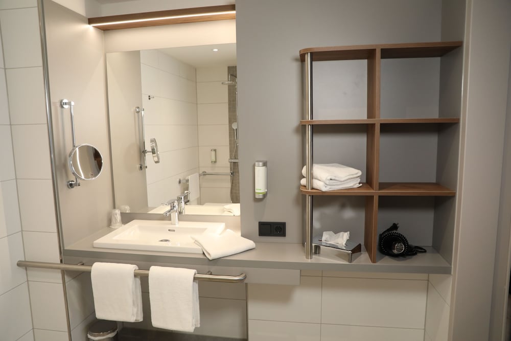 INCLUDiO 52/57