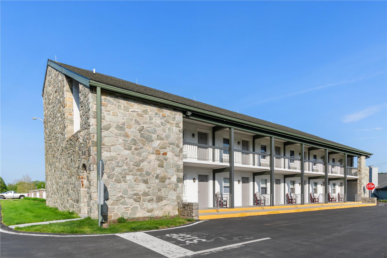 SureStay Studio by Best Western Paradise Lancaster County 2/27