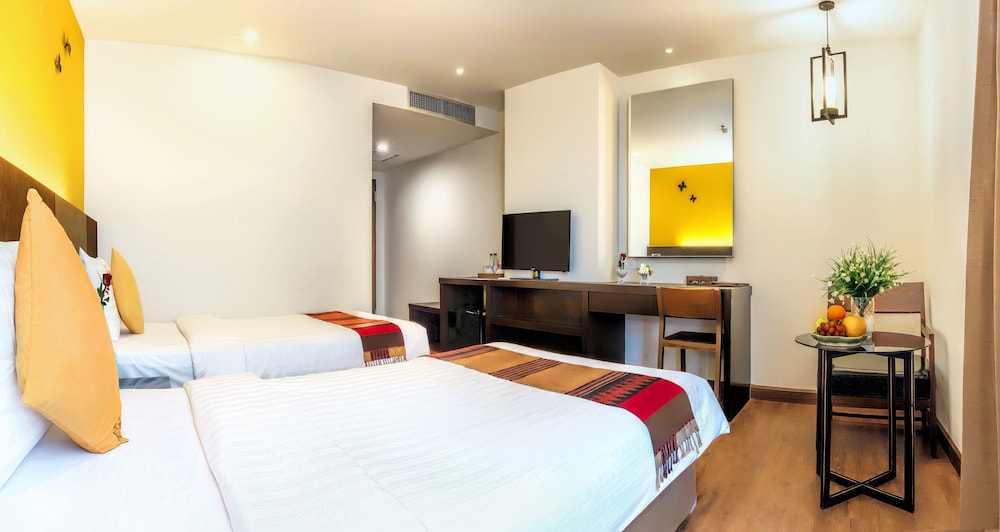 Buri Sriphu Hotel 20/66