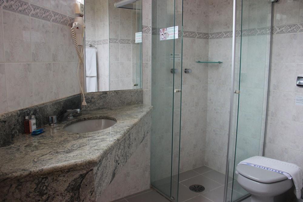 Zanon Hotel 47/48