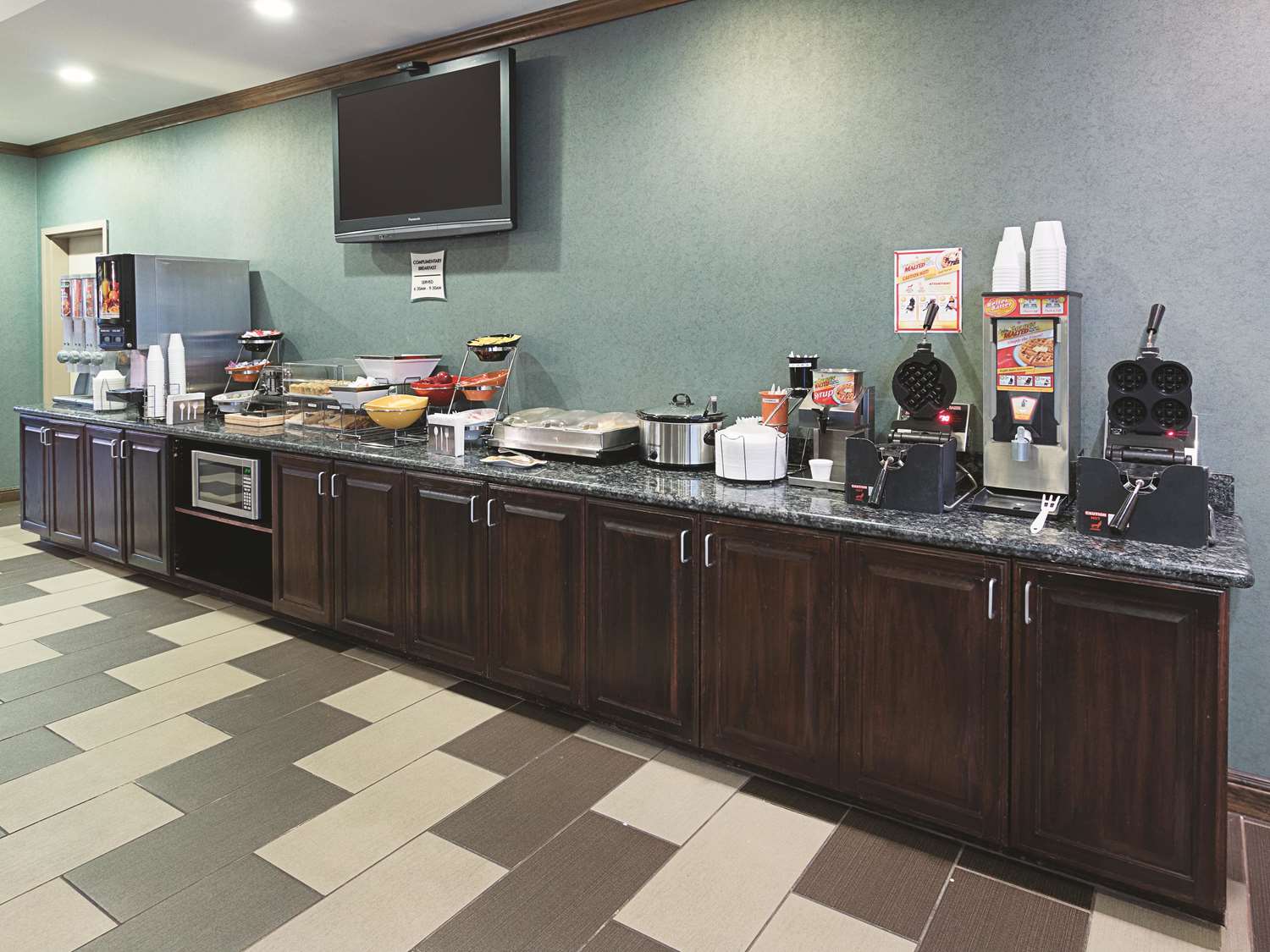La Quinta Inn Suites Glen Rose 50/55