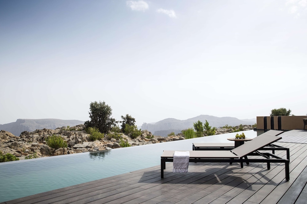 Anantara Al Jabal Al Akhdar Resort 11/80