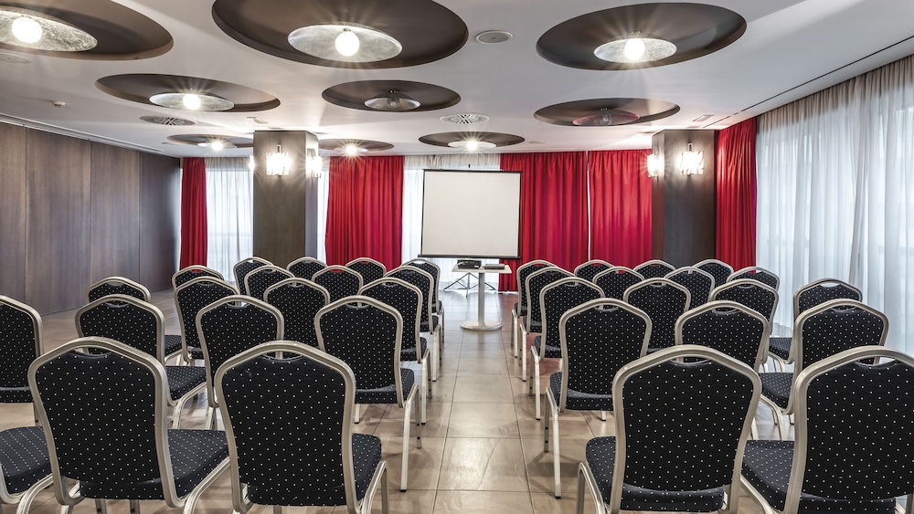 Be Live City Center Talavera Ex Be Smart Talavera 15/21