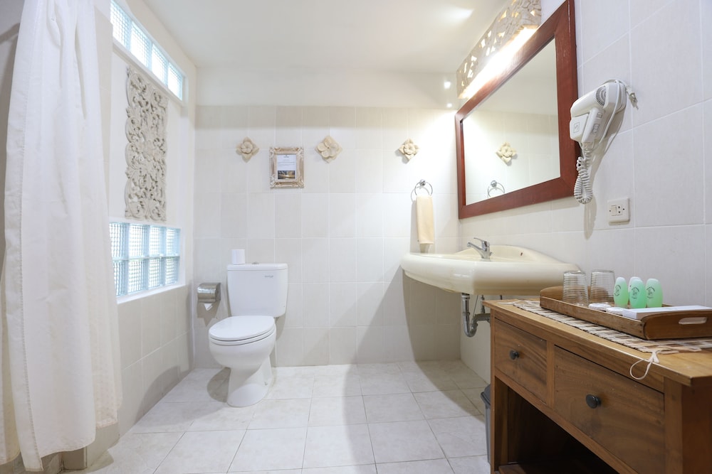 BUMI AYU BUNGALOWS 27/66