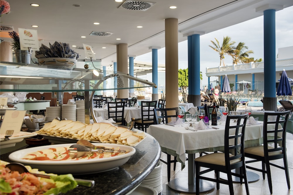 Hotel Las Costas 54/65