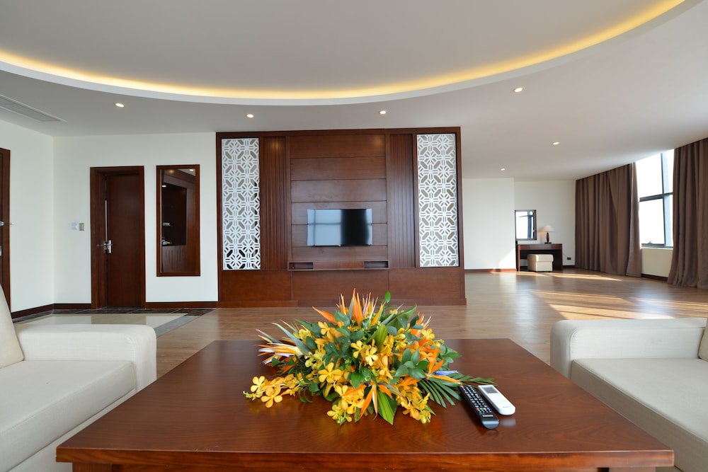 Muong Thanh Grand Cua Lo 11/65