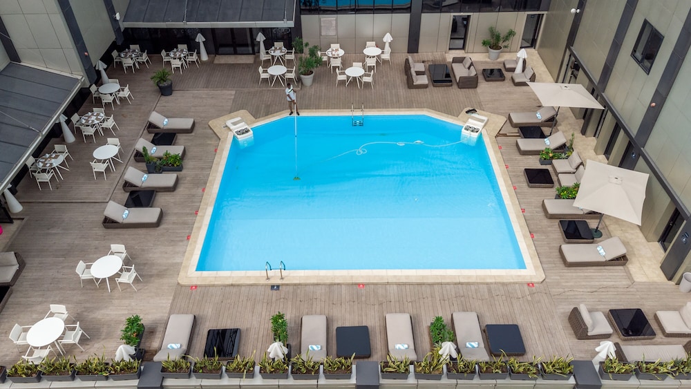 Krystal Palace Douala 24/39