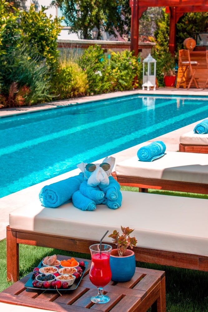 Alacati Onoda Hotel 27/34