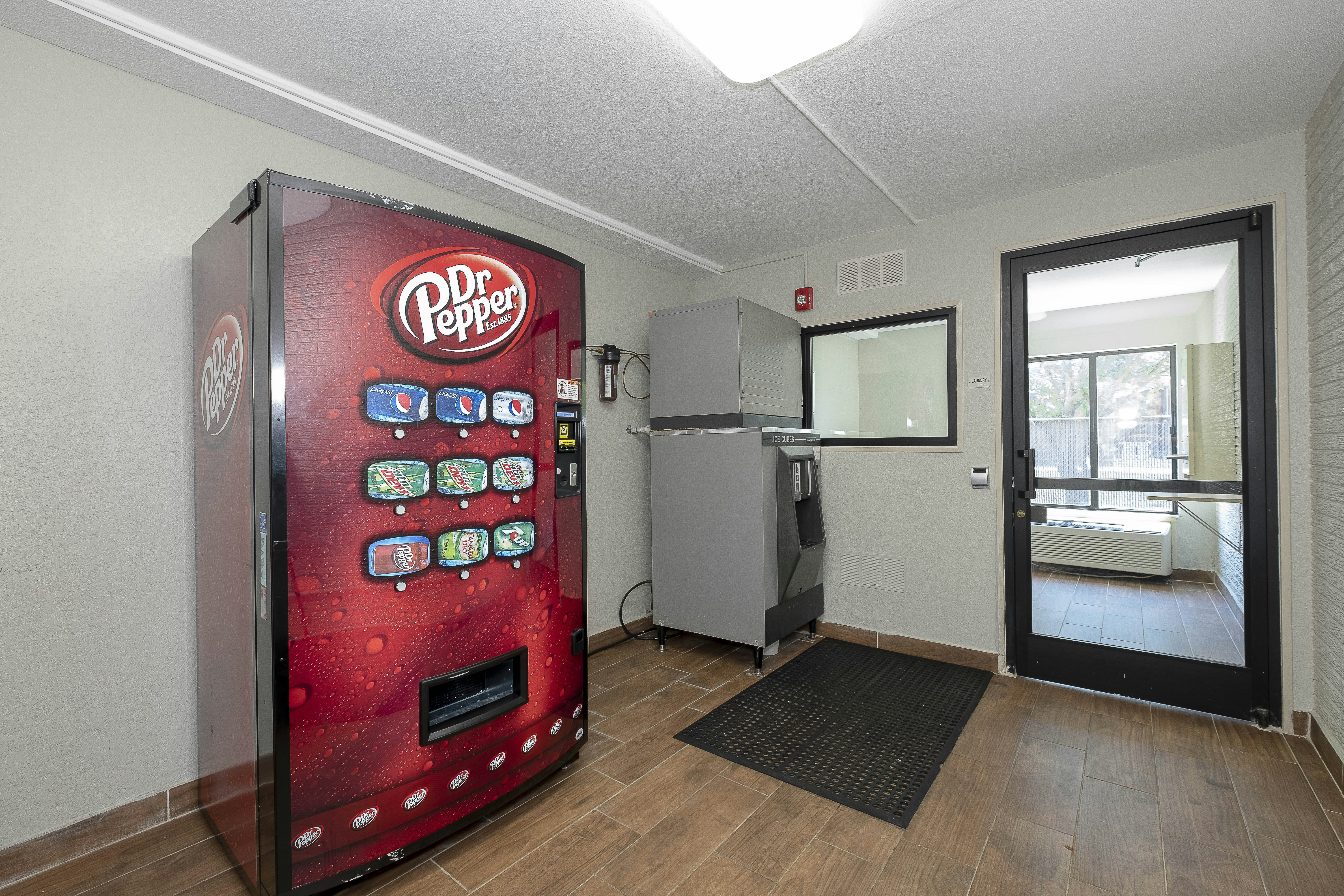 Red Roof Inn Roanoke Rapids 9/31