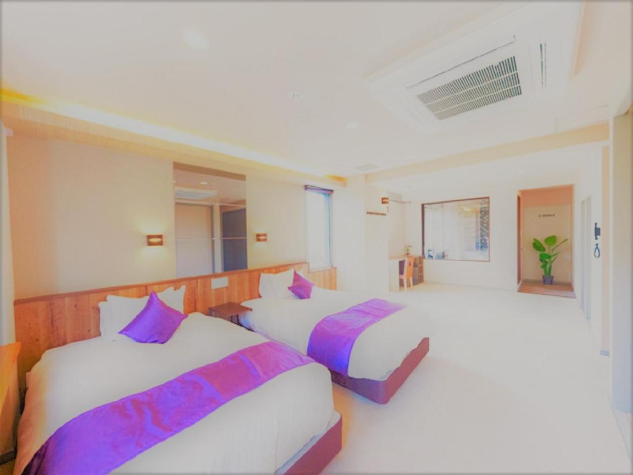 Japanese Western, Deluxe, Twin Beds