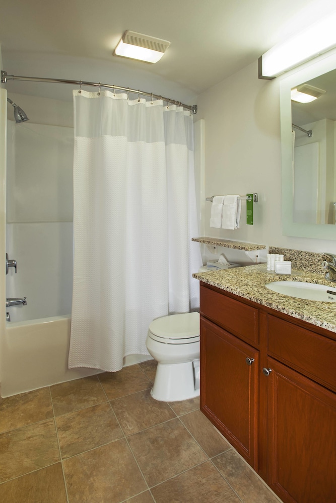 Towneplace Suites Marriott Dulles Airport 36/39
