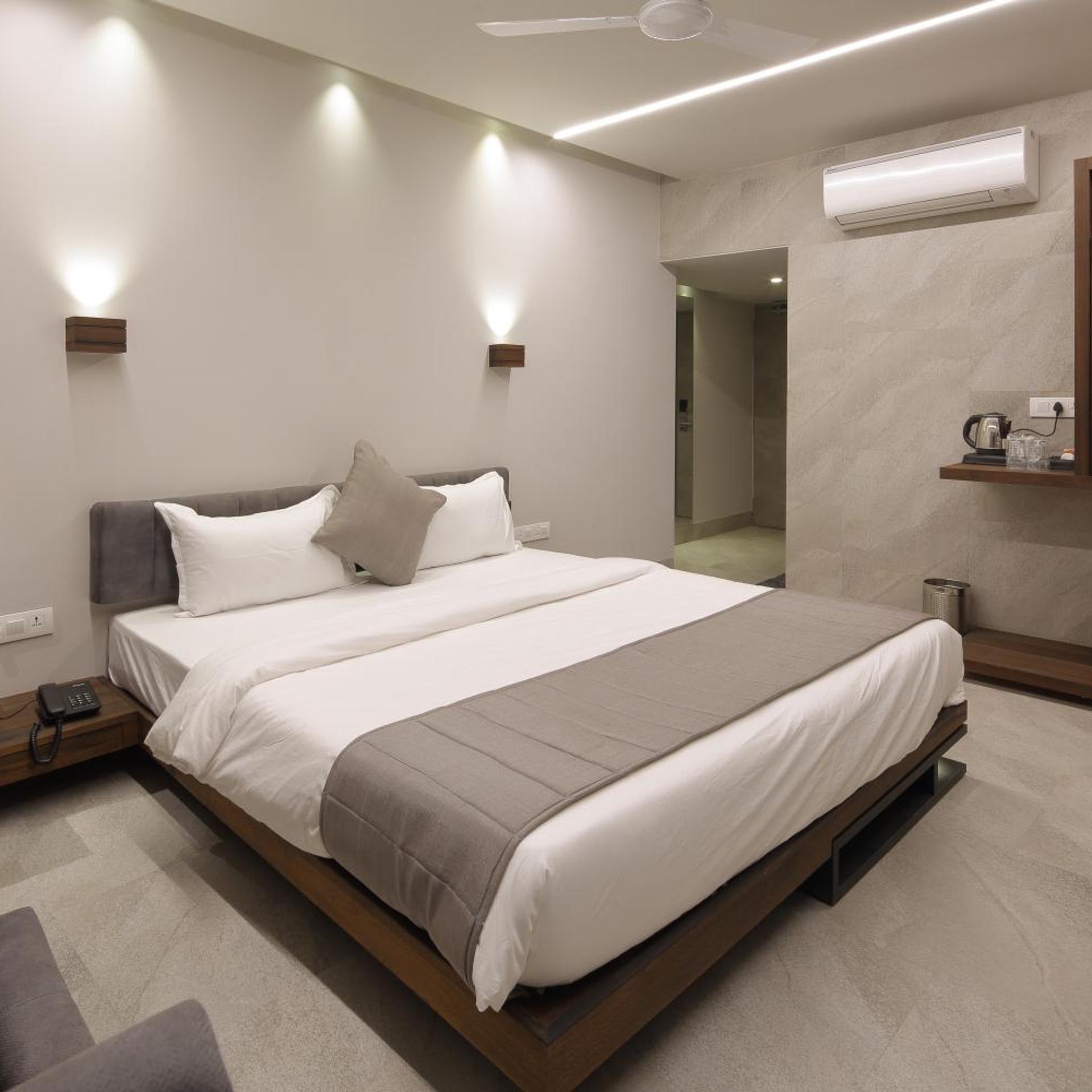Hotel Carrefour 13/52
