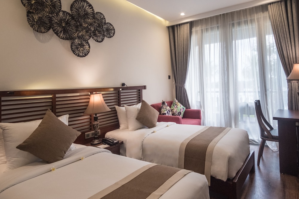 Silk Sense Hoi An River Resort 30/88