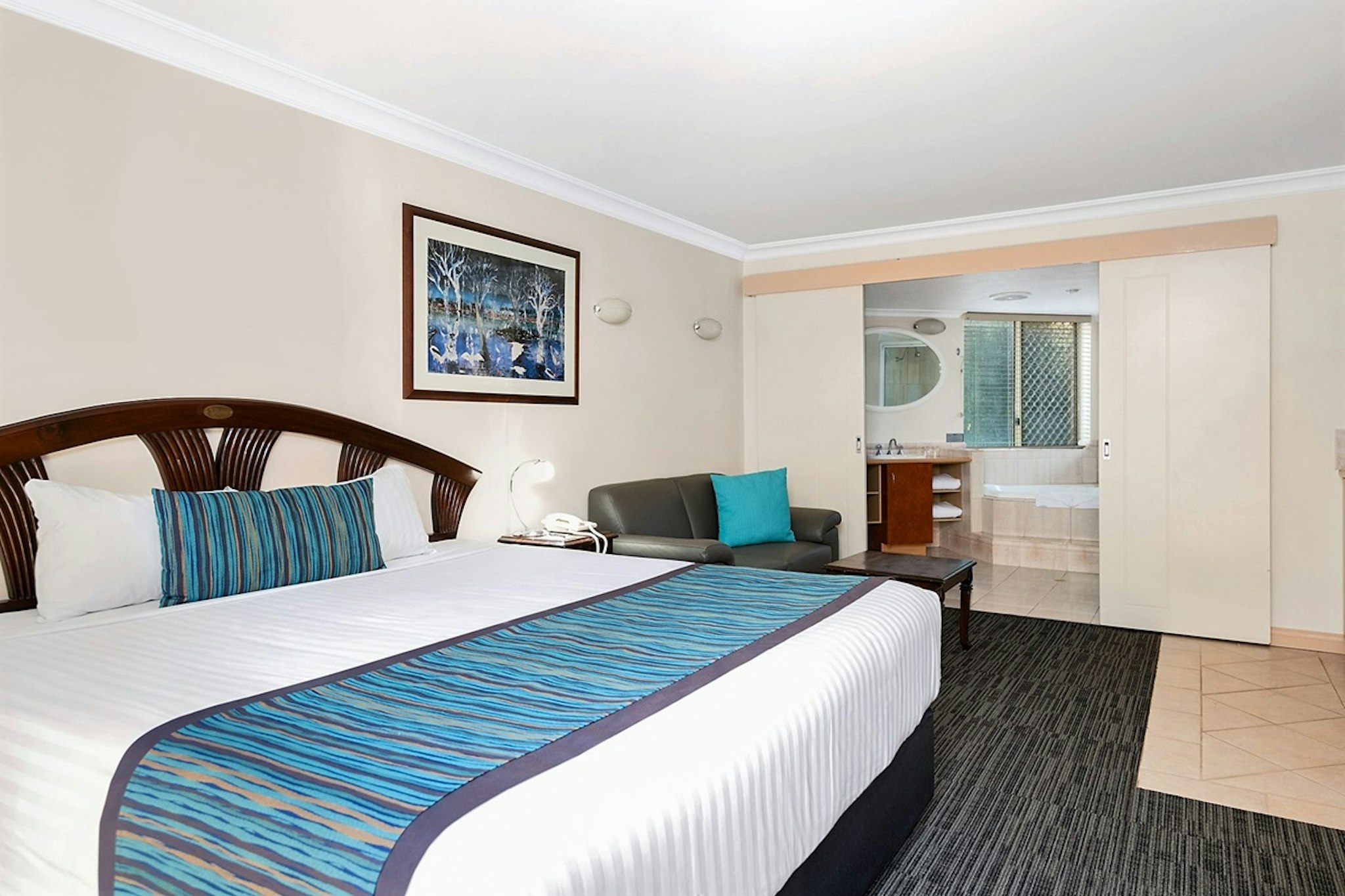 Quest Yelverton Kalgoorlie 12/35
