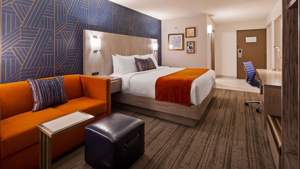 Best Western Plus Landmark Inn 15/43