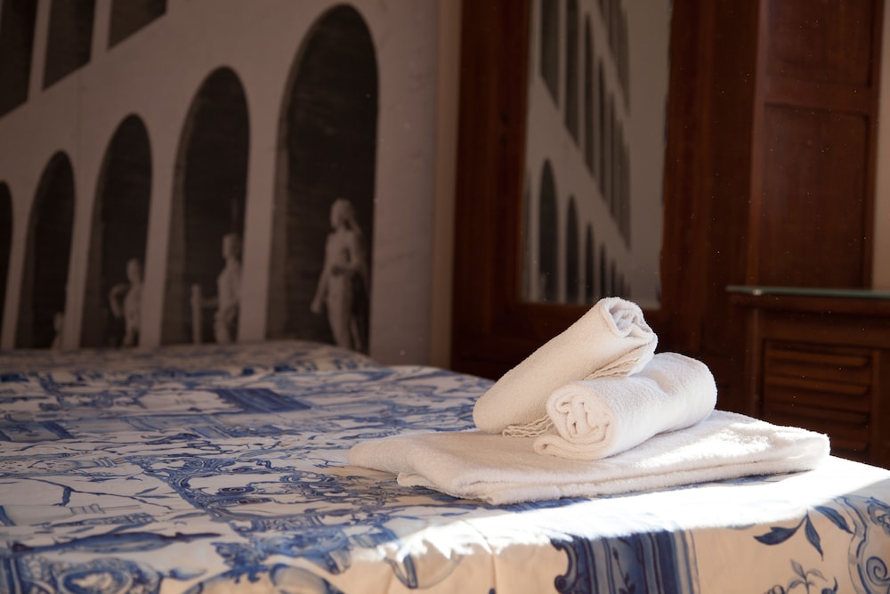Deluxe Rooms 40/59