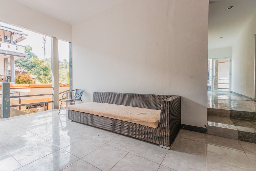 Hotel O Bogor Puncak Near Padang Golf Bukit Pelangi Formerly Gunung Geulis Village 31/61