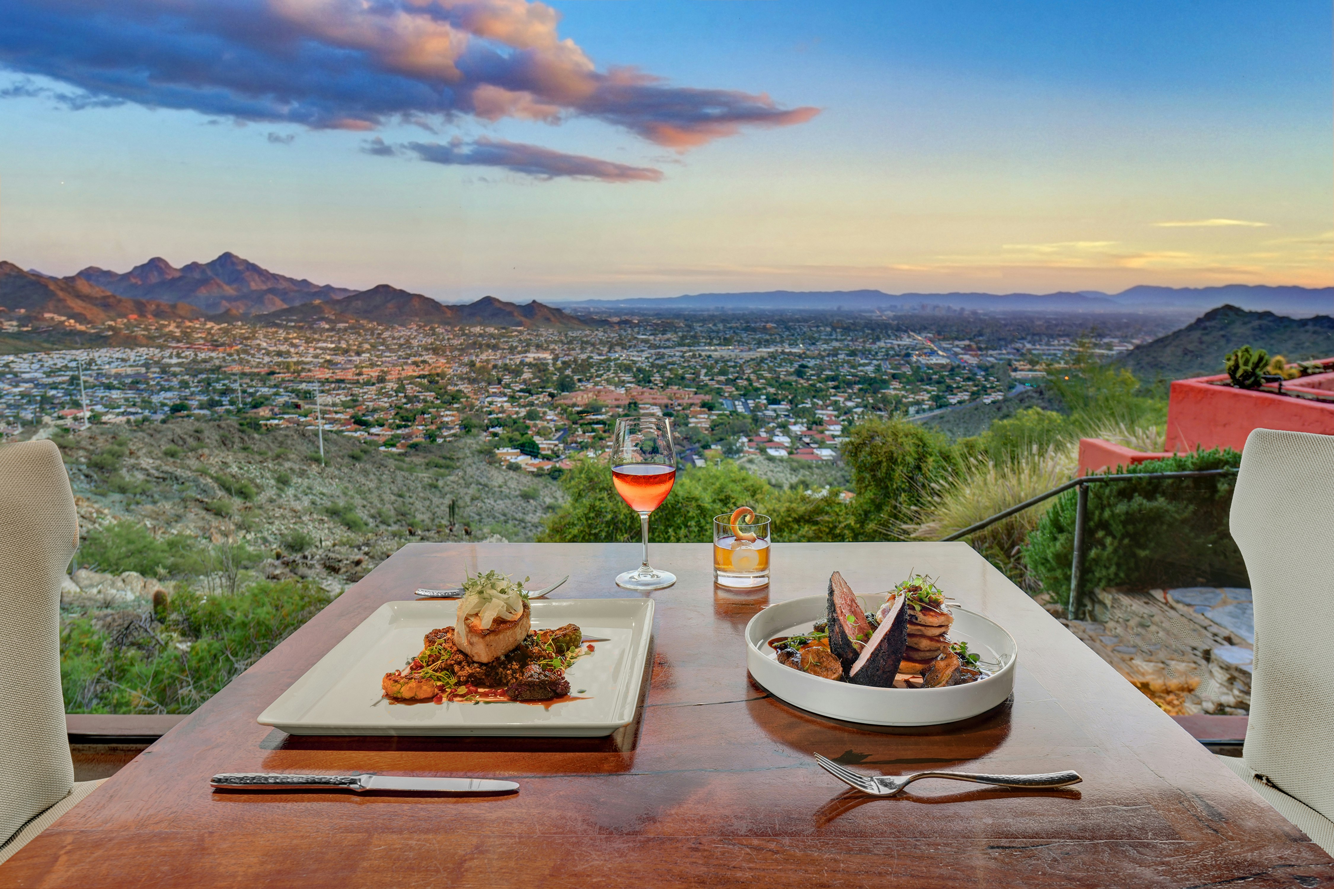 Hilton Phoenix Tapatio Cliffs Resort 45/75
