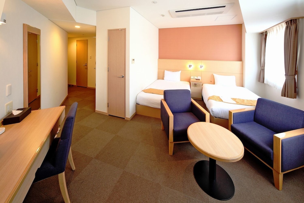 Hotel Sun Plaza Sakai 68/83