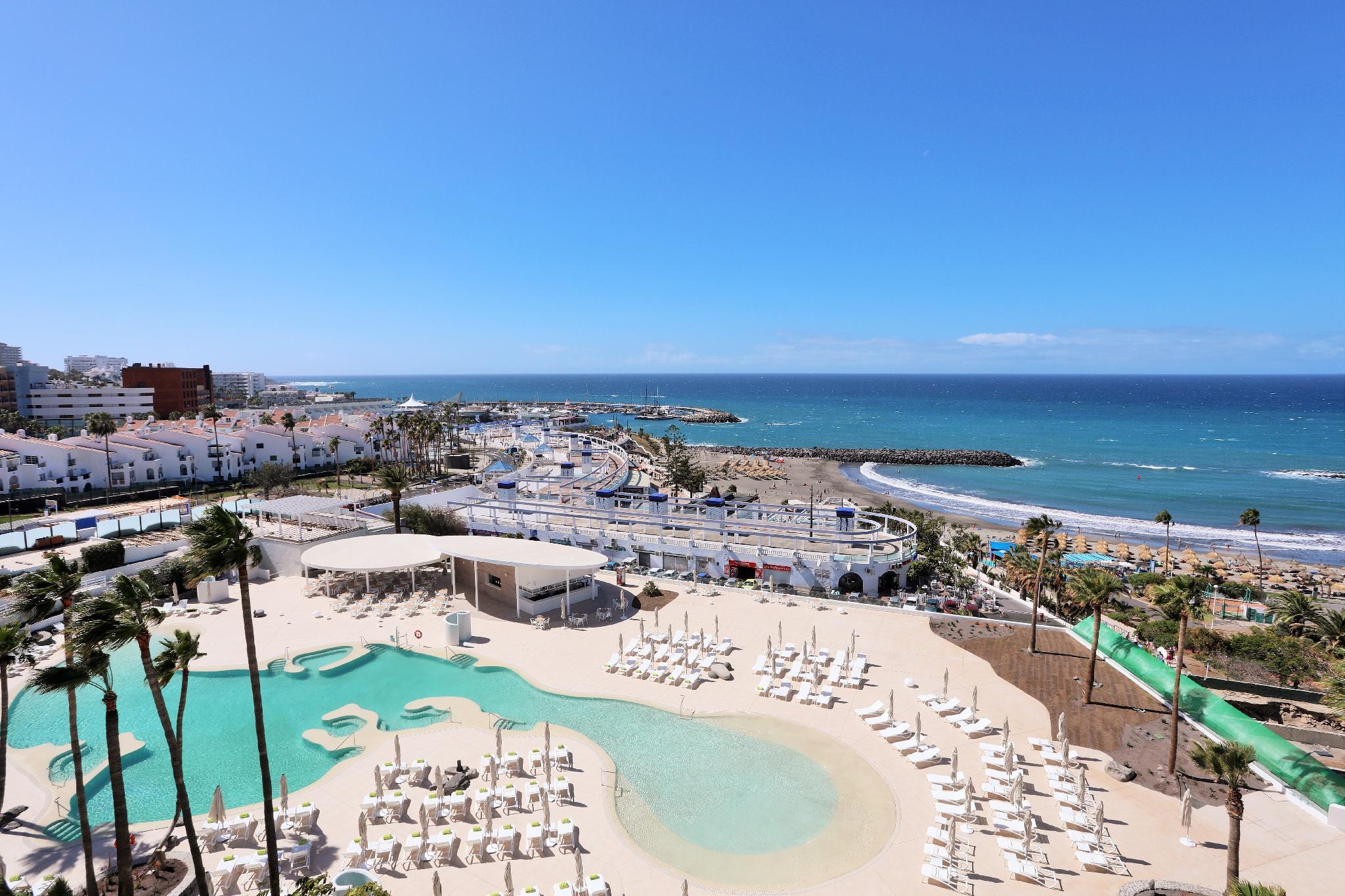 Prestige, Side Sea View