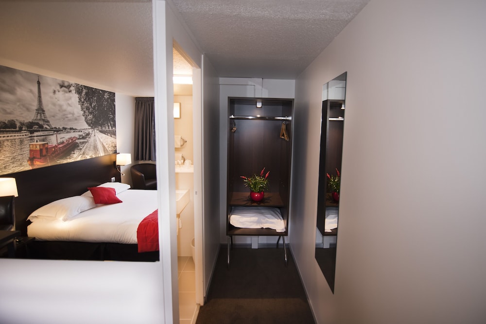 Hotel Pavillon Des Gatines 9/27