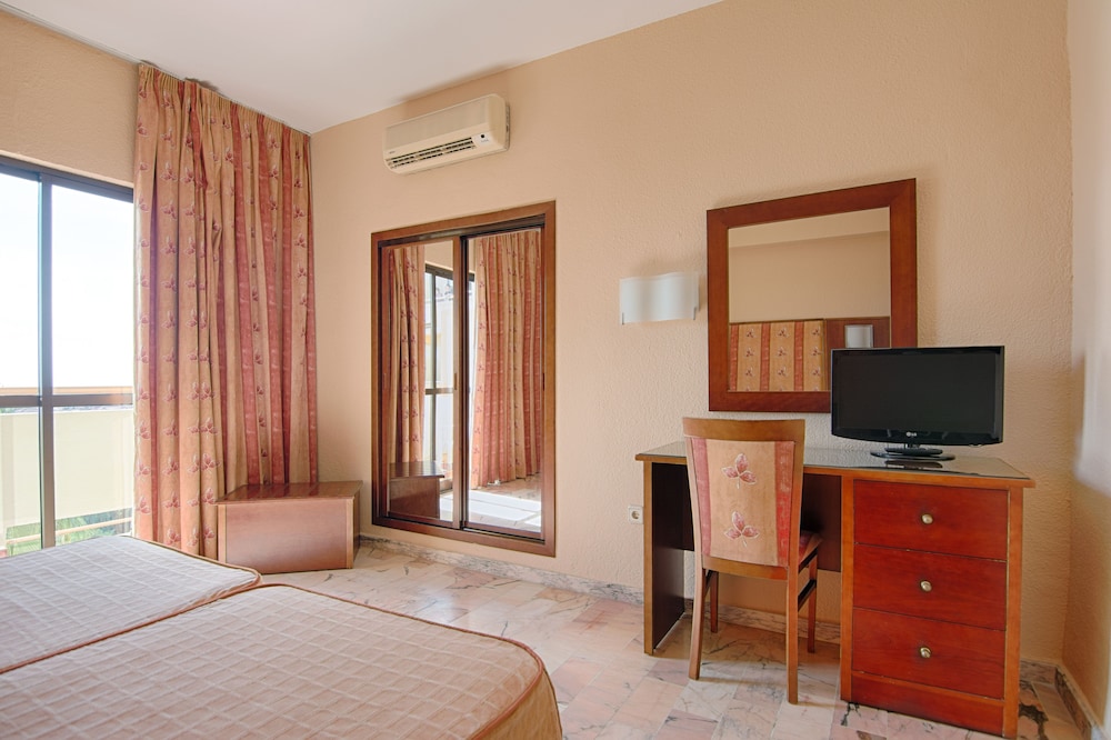 BLUESEA Costa Serena 34/45