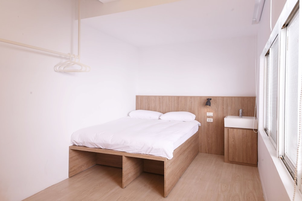 Flip Flop Hostel 15/76