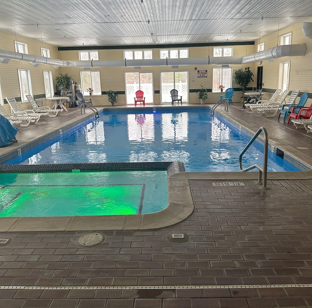Hometown Inn 30/50