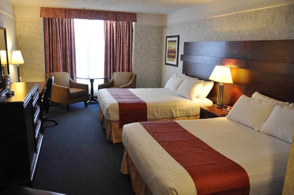 Travelodge By Wyndham Lloydminster 10/33