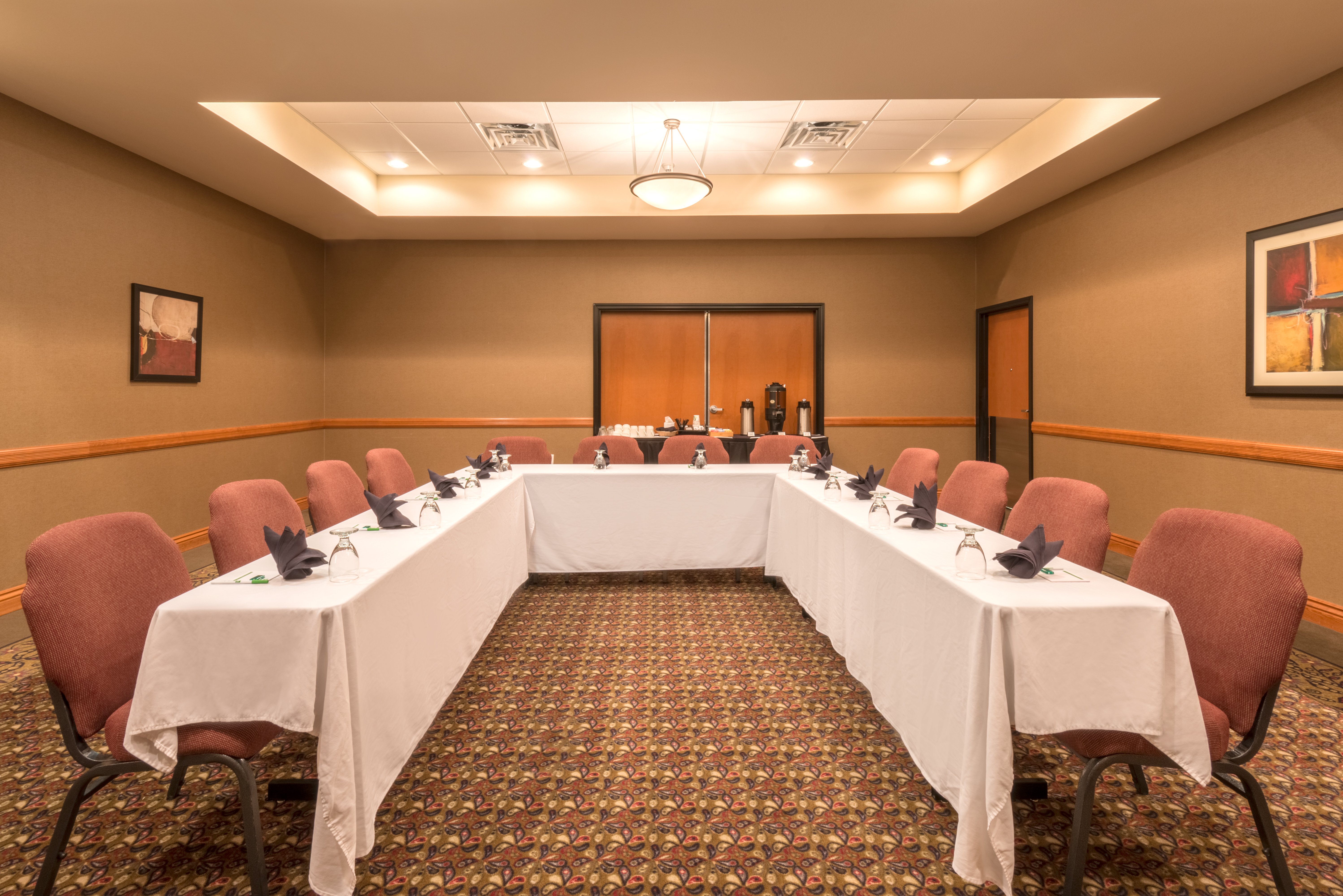 Holiday Inn Casper East - Medical Center 56/63