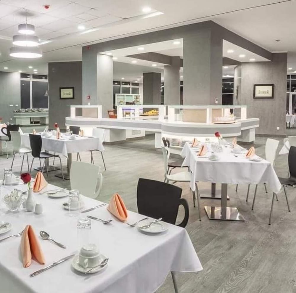 Vendome Khaled Hotel 27/37