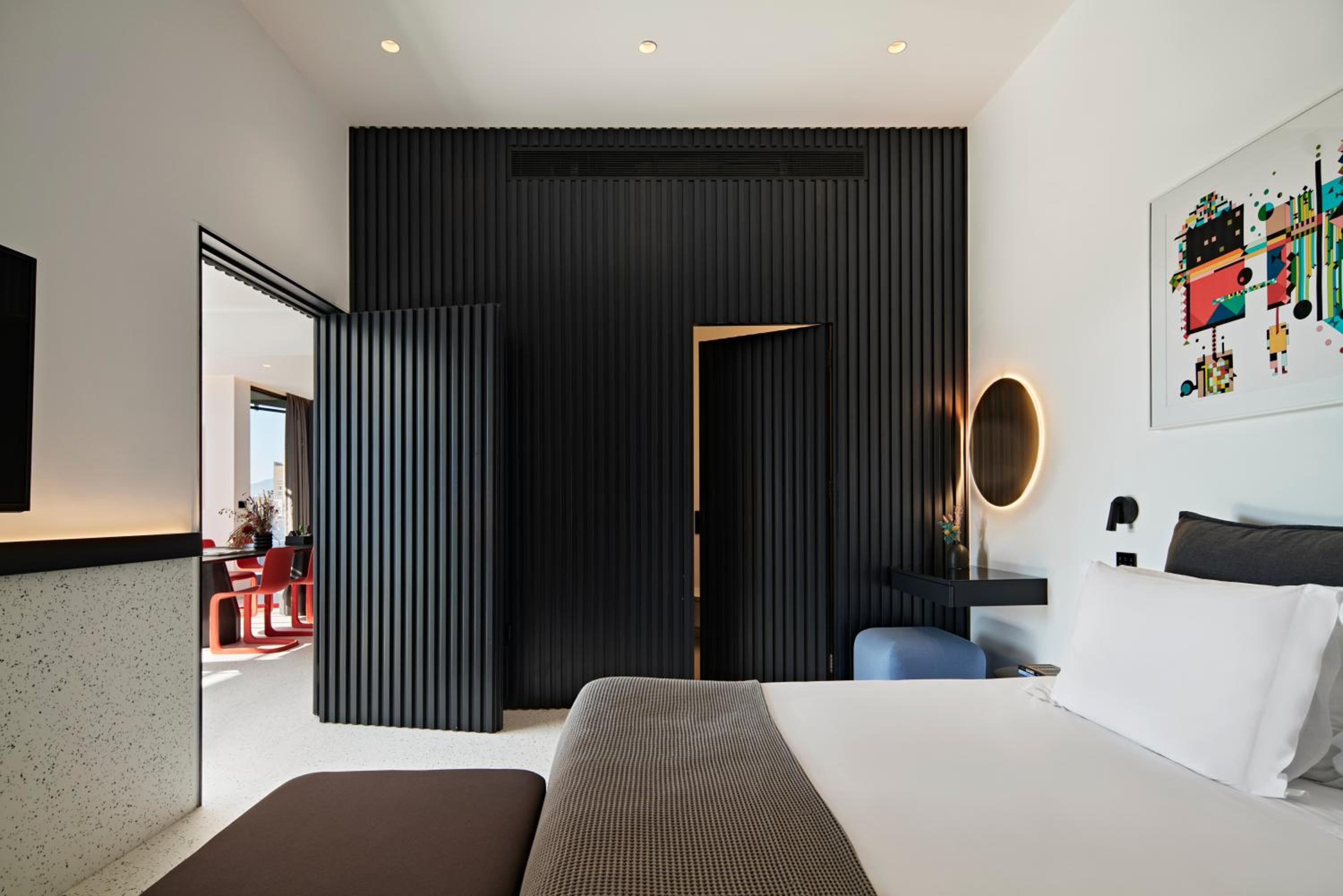 Cityscape, Suite, King Bed, Sofa
