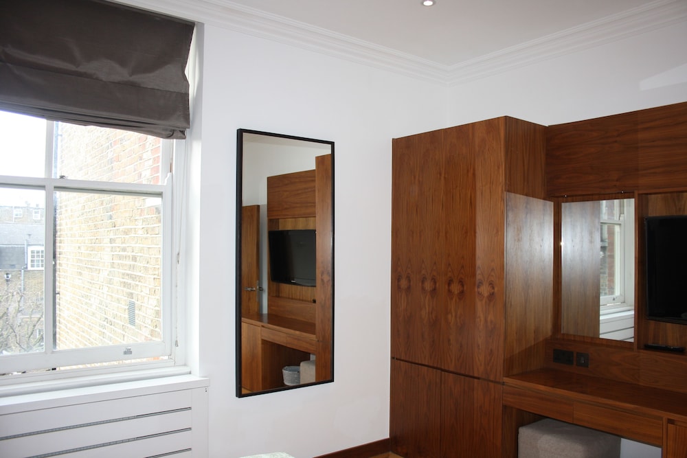 Presidential Apartments - Kensington 32/69