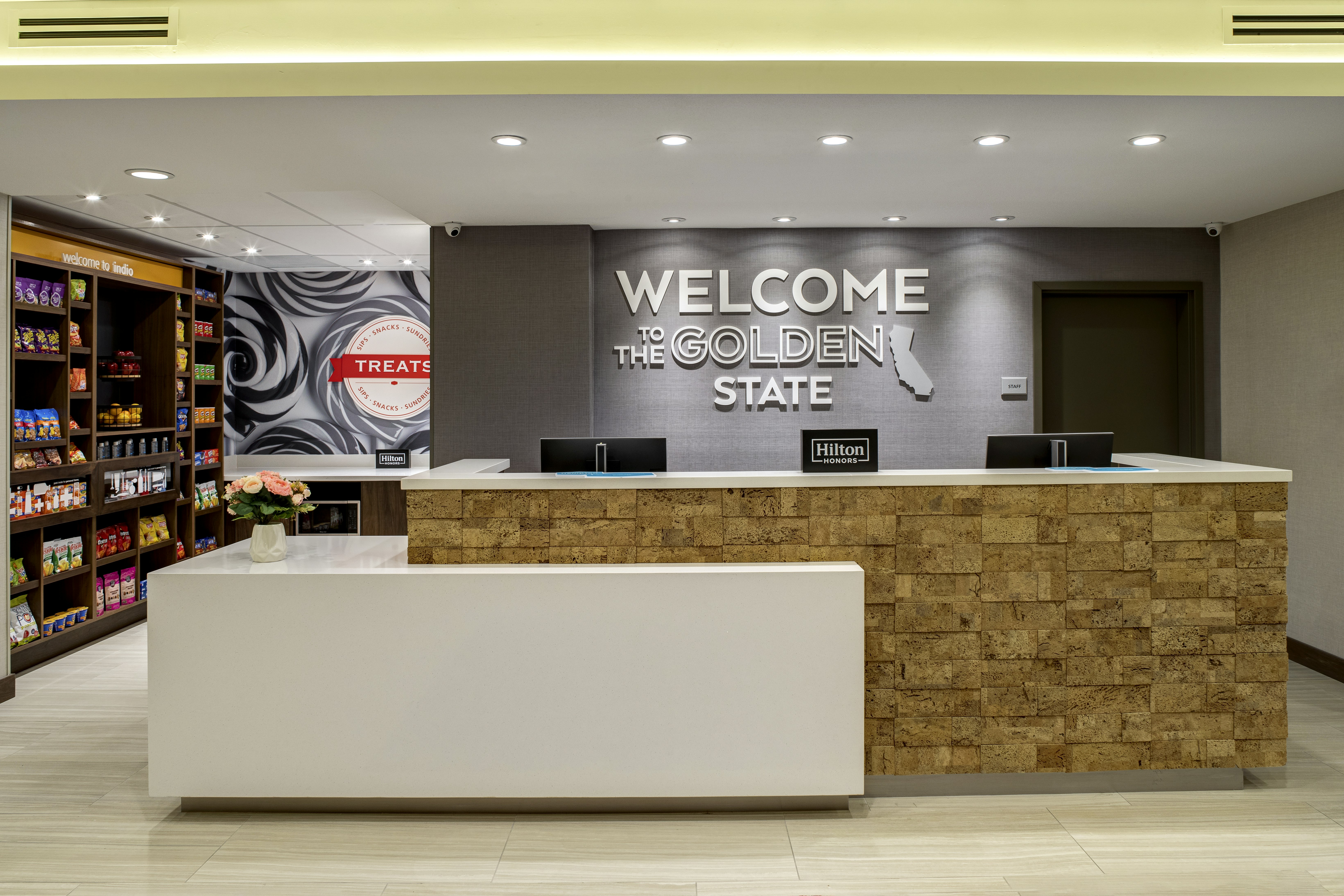 Hampton Inn and Suites Indio, CA 9/43